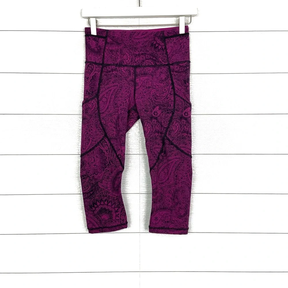LULULEMON Outrun 17 Crop Run Legging Antique Paisley Deep Fuschia Pink Black 4
